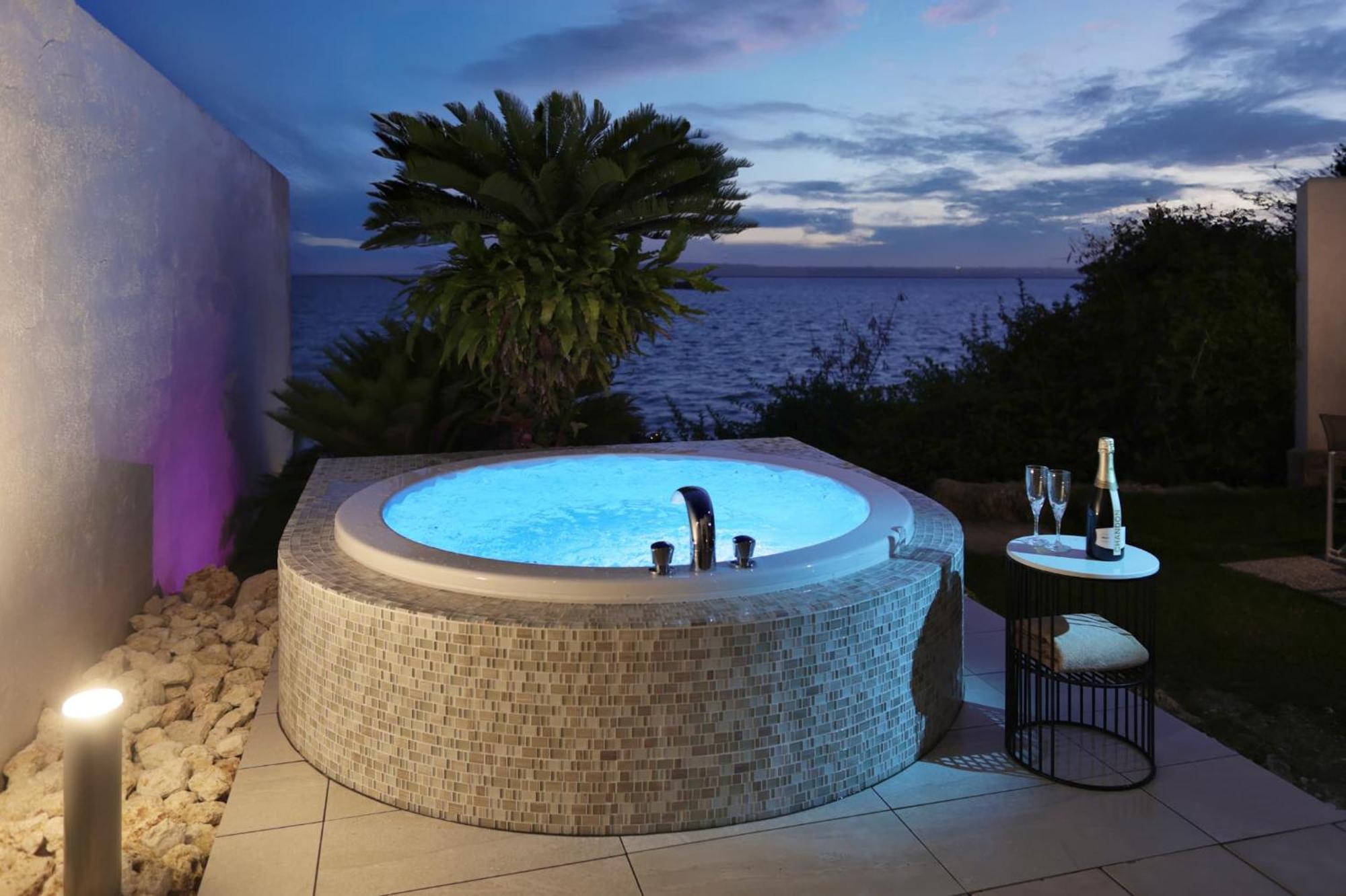 Crystal Villa Miyakojima Sunayama Beach Eksteriør billede